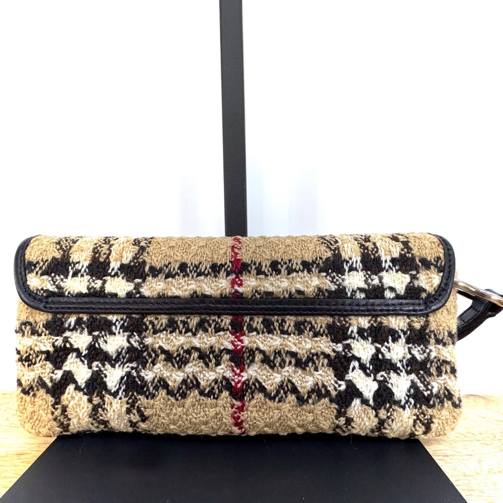 Burberry Boucle Housecheck Wristlet / Clutch - Picture 4 of 10